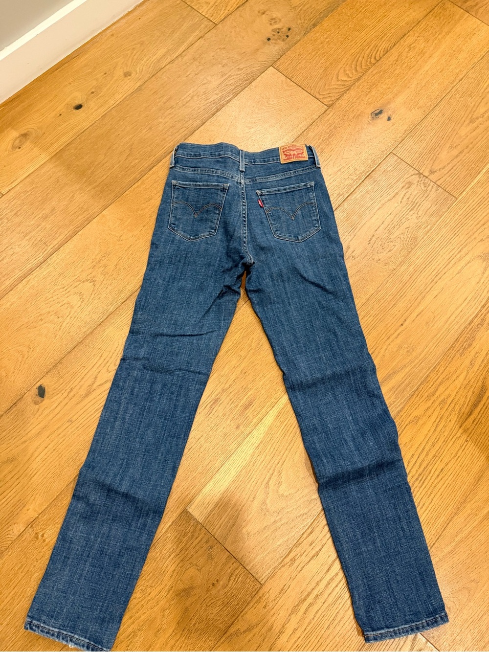 Levi's Women's Dark Blue Skinny Jeans